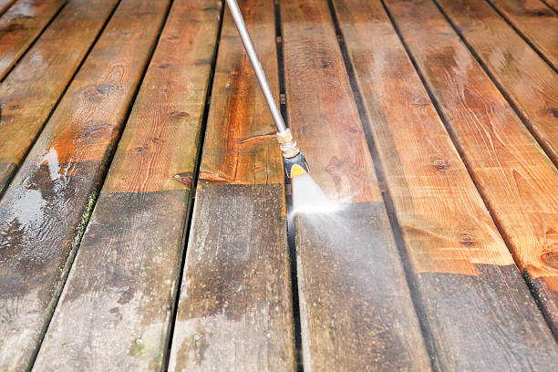 Best Pool Deck Cleaning  in Haskell, AR